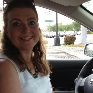 Meet your Posher, Selina